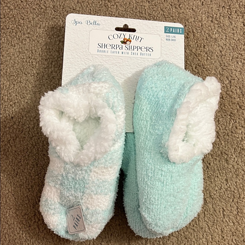 Sherpa Slippers - Aqua and White